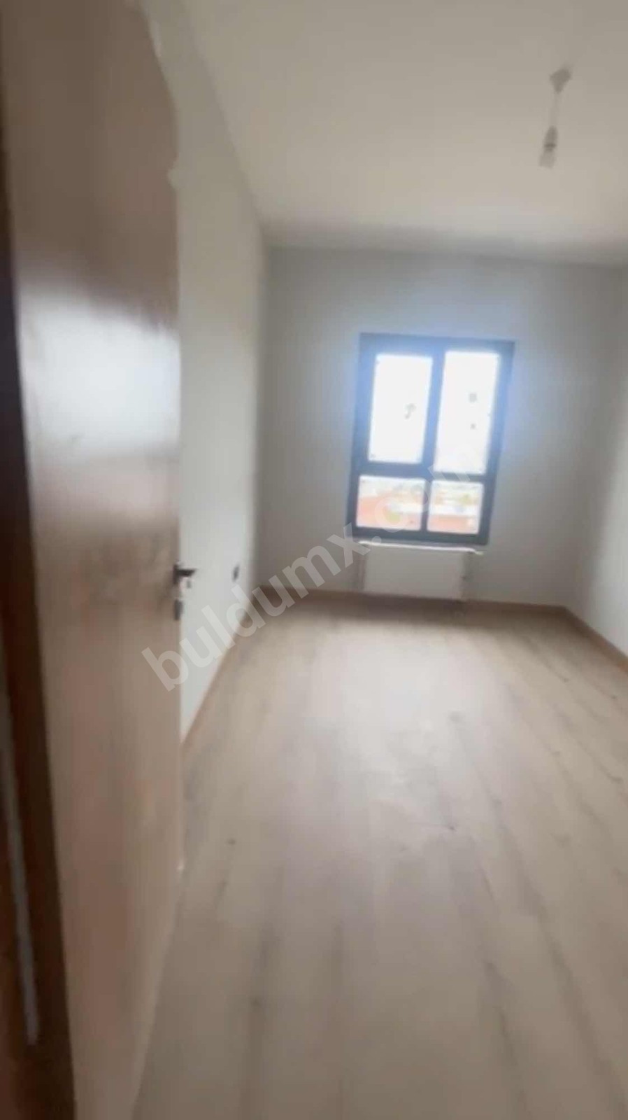VİP LİNEDEN AKOĞUZ KIŞLASI TOKİ ZEMİN KAT KİRALIK DAİRE - Fotoğraf 4