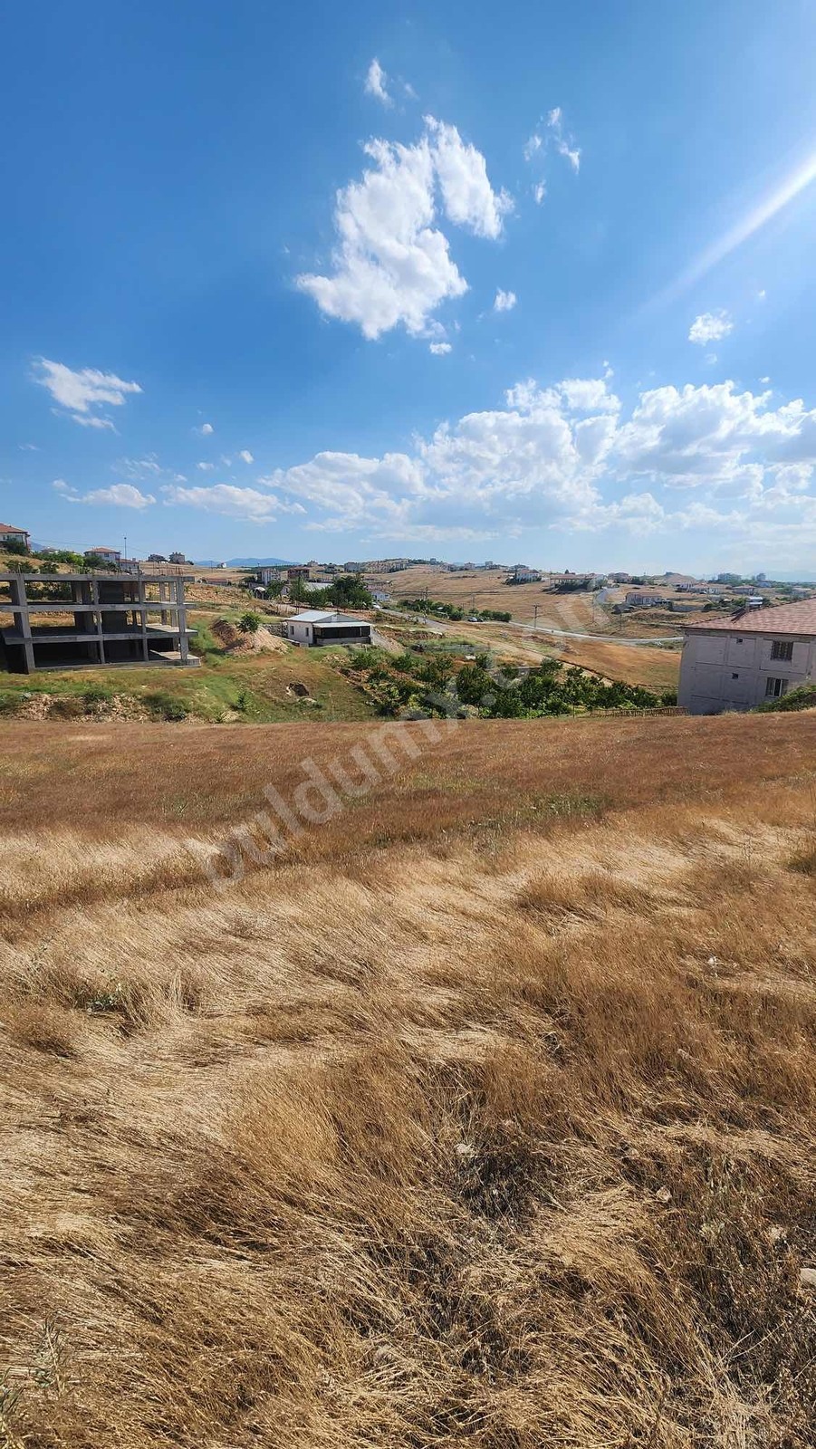 VİP LİNEDEN HATUNSUYUNDA 1.130 m2 SATILIK ARSA BU HAFTAYA ÖZEL - Fotoğraf 2