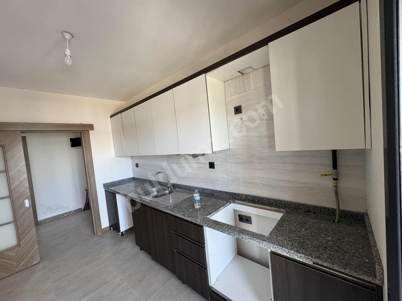 VİP LİNE GAYRİMENKUL DEN ESENLİK ÇİVARİ MASKİ ARKASI 3+1 kiralık - Fotoğraf 9