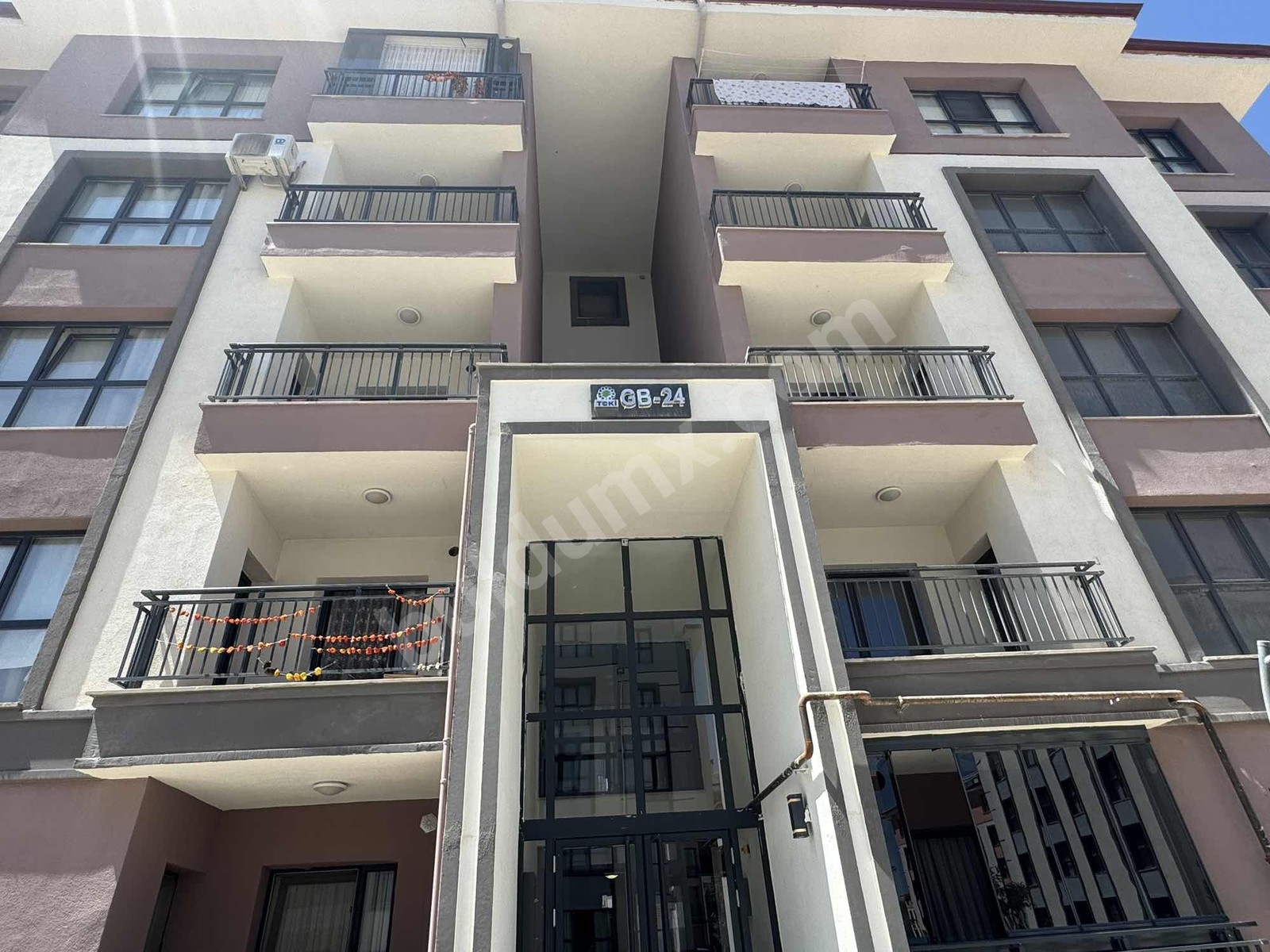 VİP LİNE GAYRİMENKUL DEN ESENLİK ÇİVARİ MASKİ ARKASI 3+1 kiralık - Fotoğraf 4