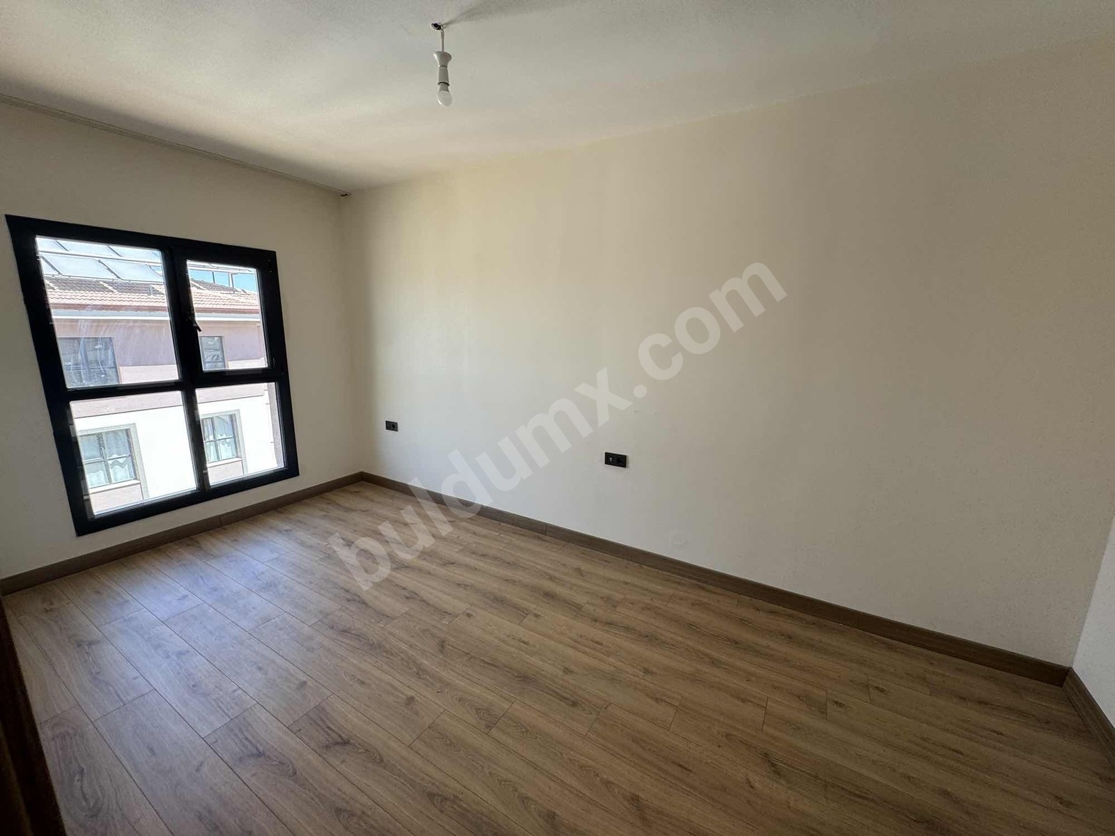 VİP LİNE GAYRİMENKUL DEN ESENLİK ÇİVARİ MASKİ ARKASI 3+1 kiralık - Fotoğraf 2