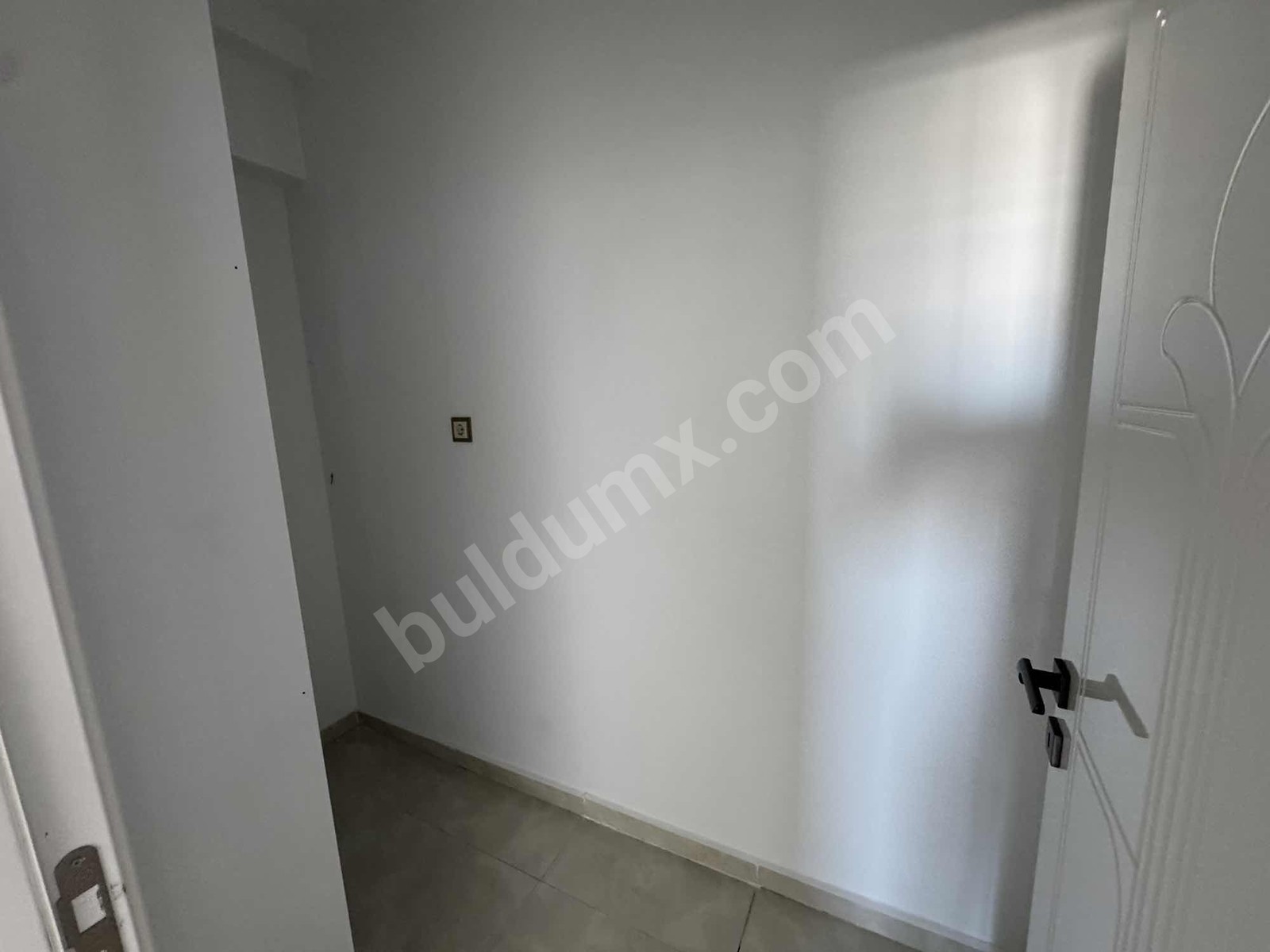 VİP LİNE GAYRİMENKULDEN BOŞTABAŞİNİN EN UYGUN LÜX DAİRESİ - Fotoğraf 5