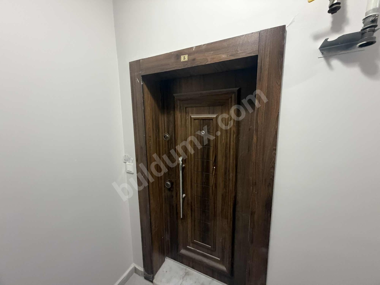 VİP LİNEDEN ÇİLESİZDE 4+1 MEGALÜX ARAKAT DAİRE - Fotoğraf 5