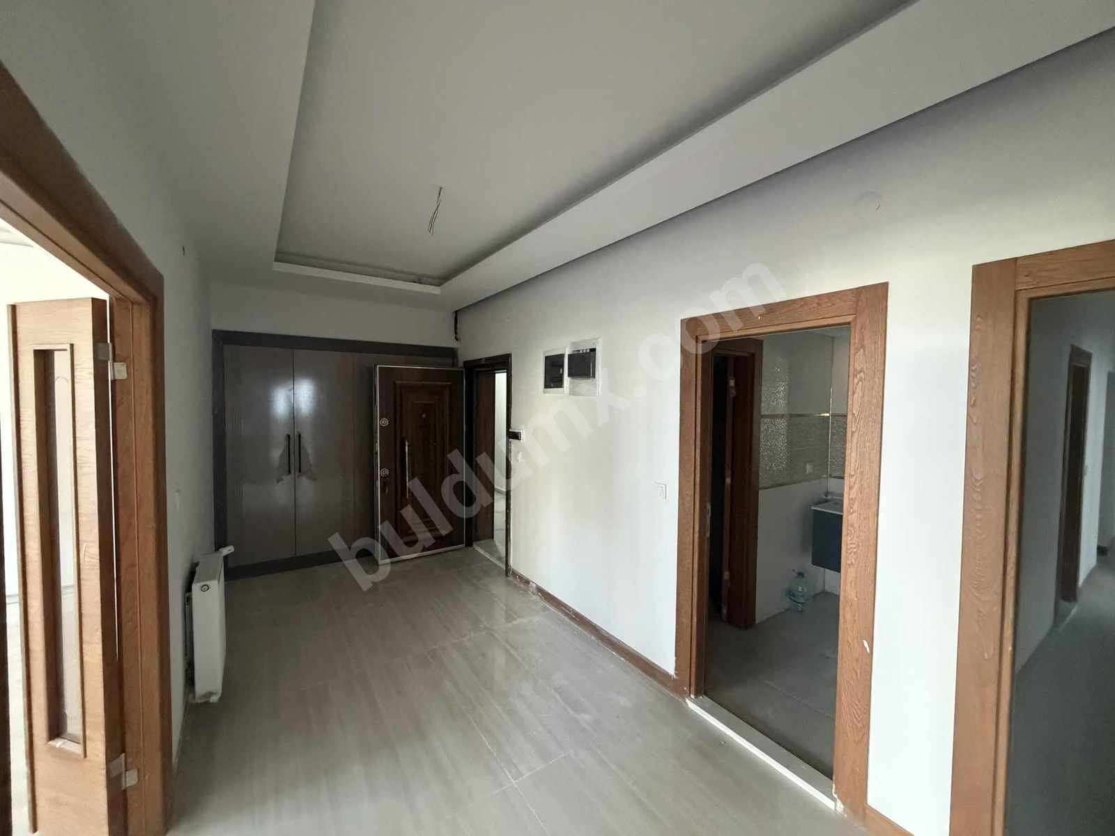 VİP LİNEDEN ÇİLESİZDE 4+1 MEGALÜX ARAKAT DAİRE - Fotoğraf 2