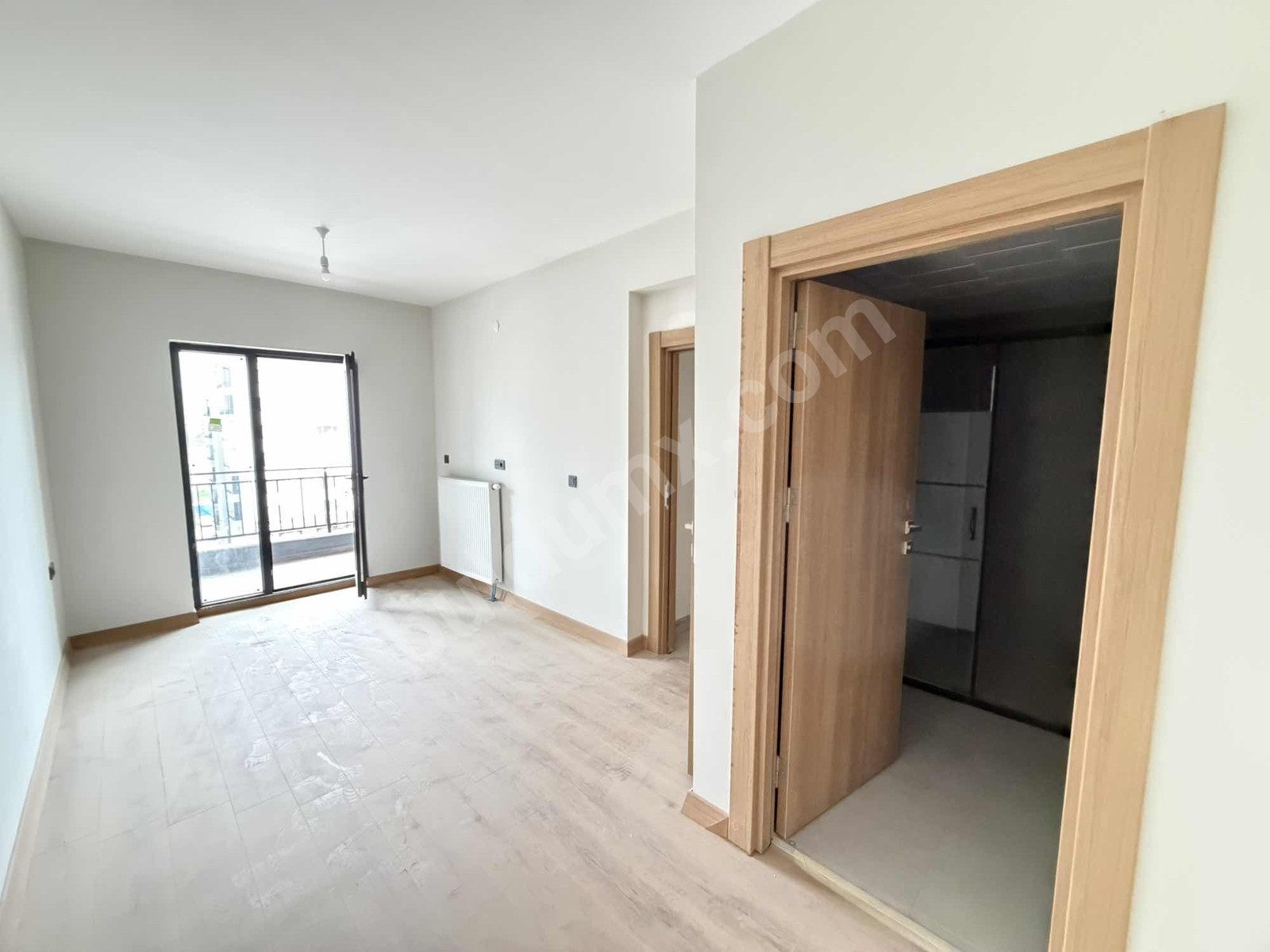 VİP LİNEDEN FAHRİKAYAHAN TOKİDE SATILIK DAİRE - Fotoğraf 3