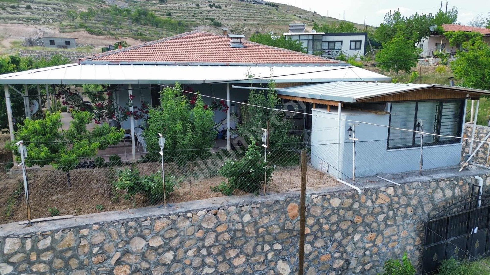 VİP LİNEDEN MULLAKASIMDA 2.167 m2 ARSA İÇİNDE VİLLA - Fotoğraf 10
