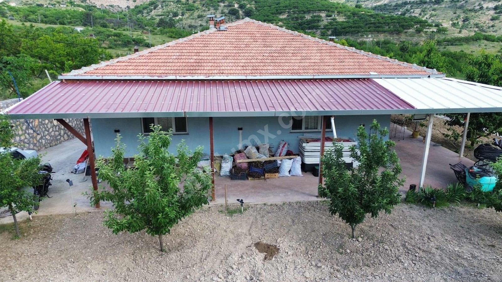 VİP LİNEDEN MULLAKASIMDA 2.167 m2 ARSA İÇİNDE VİLLA - Fotoğraf 12