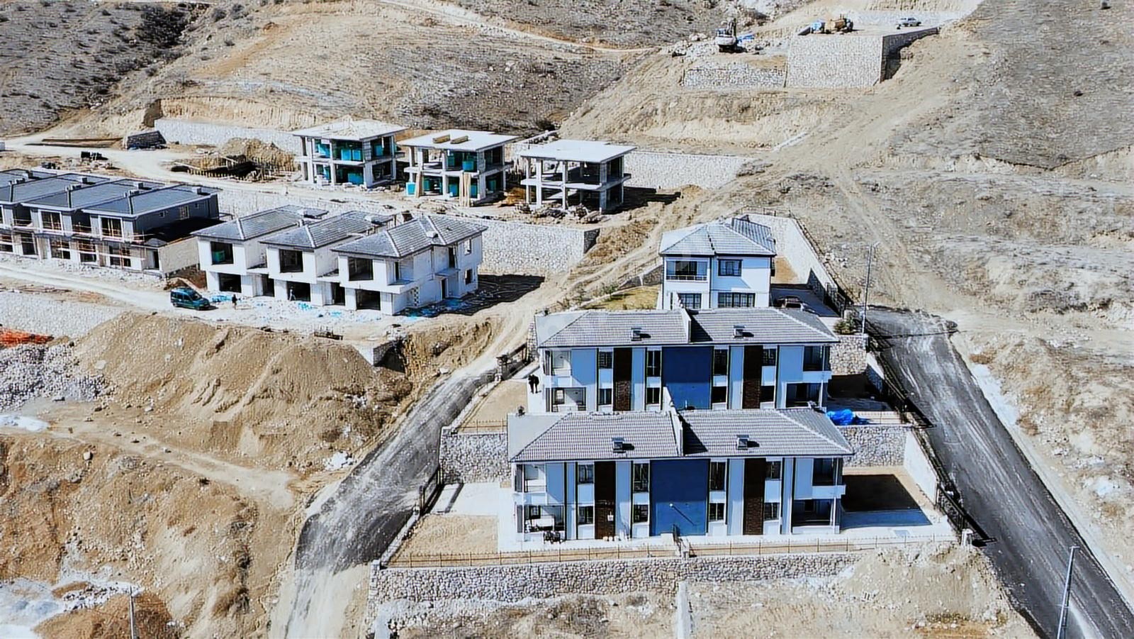 V İ P LİNE 'DEN RÖNESANS KONAKLARI ÜSTÜNDE 310 m2 VİLLA - Fotoğraf 6