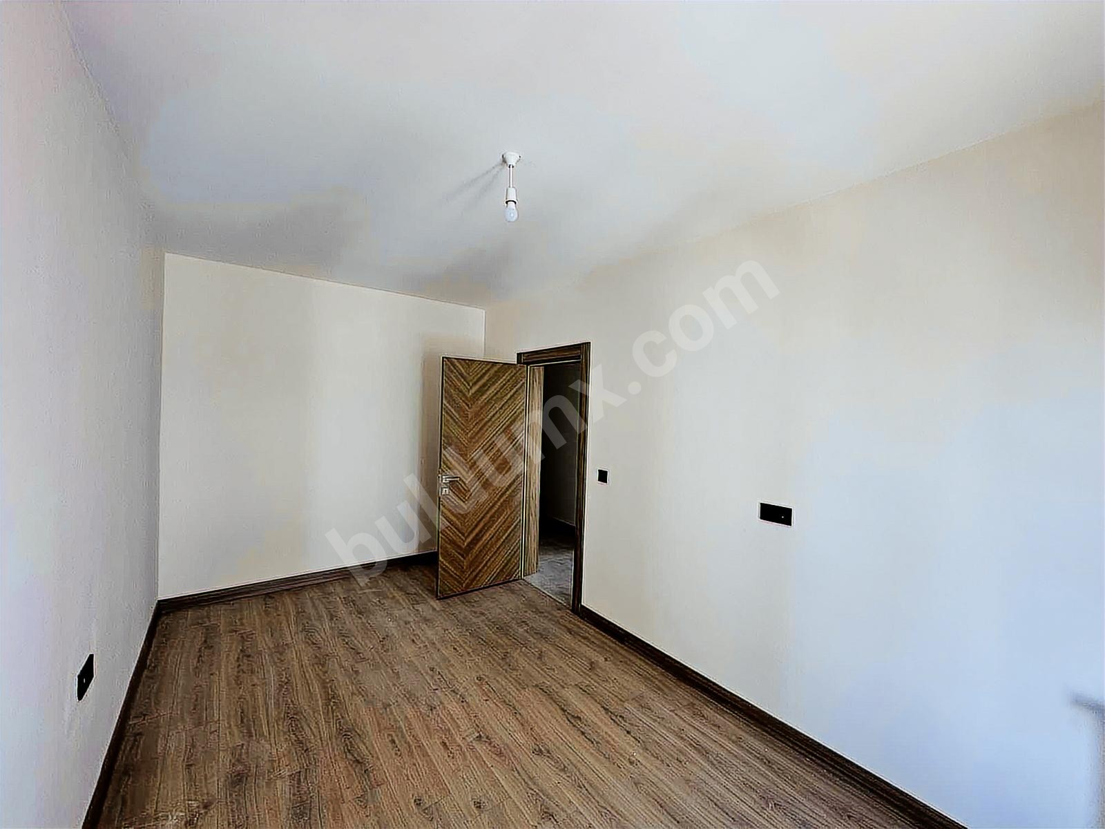 VİP LİNE'DEN İKİZCE TOKİ ANAYOL ÜSTÜ KİRALIK DAİRE 3+1 - Fotoğraf 5