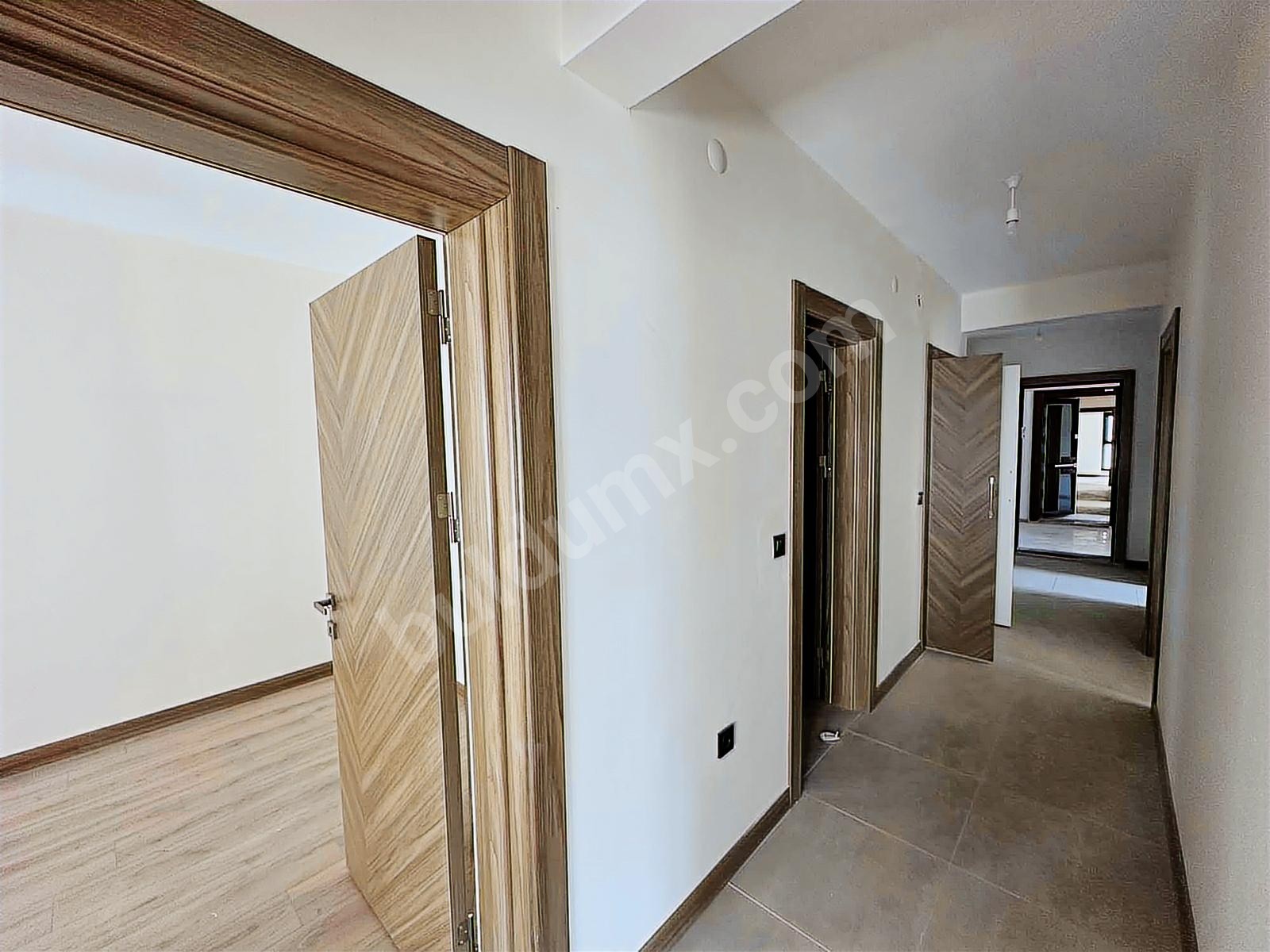 VİP LİNE'DEN İKİZCE TOKİ ANAYOL ÜSTÜ KİRALIK DAİRE 3+1 - Fotoğraf 9
