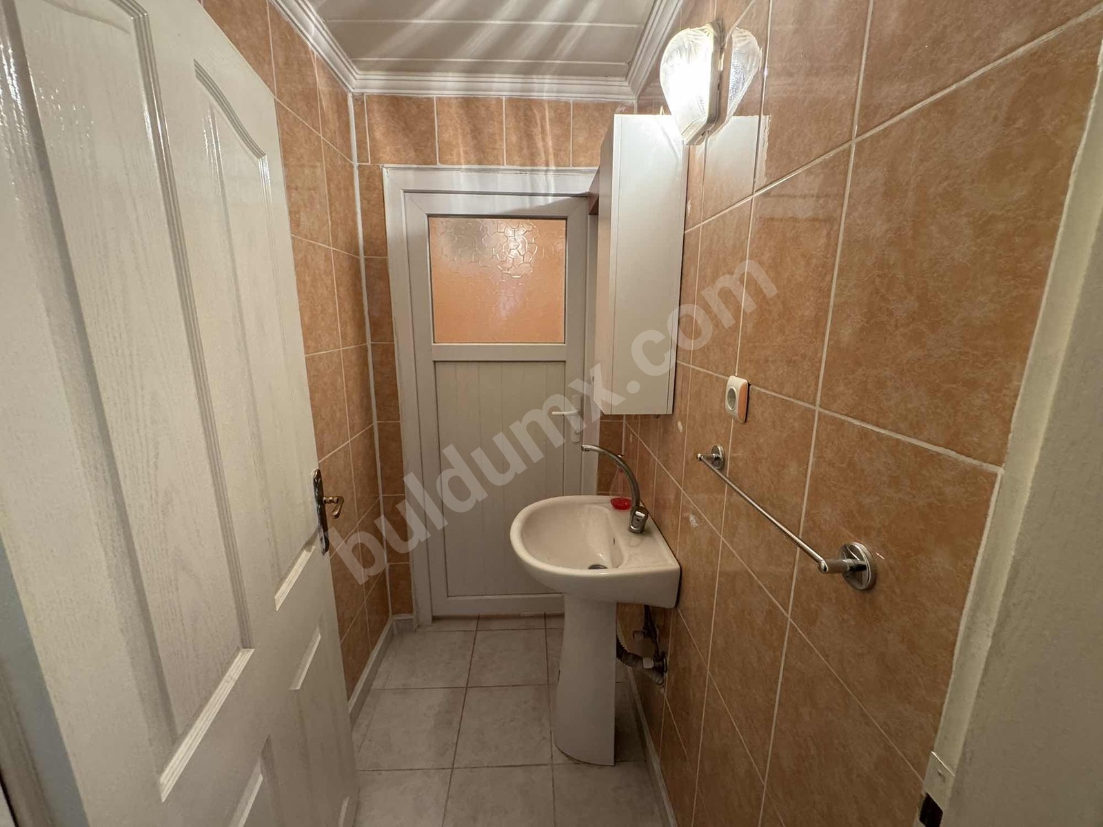 VİP LİNE GAYRİMENKULDEN EŞYALI DAİRE KUBİLAY LİSESİ ÇİVARI - Fotoğraf 11