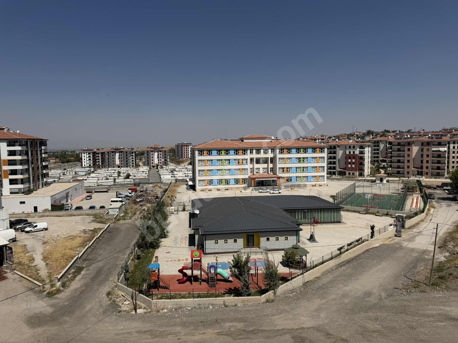 VİP LİNEDEN İSKENDER MAH.SATILIK 3+1 DAİRE - Fotoğraf 4