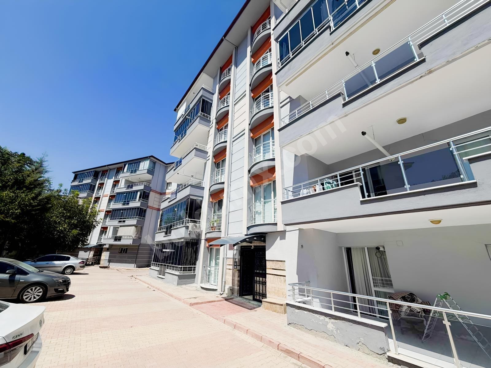 VİP LİNEDEN İSKENDER MAH.SATILIK 3+1 DAİRE - Fotoğraf 2