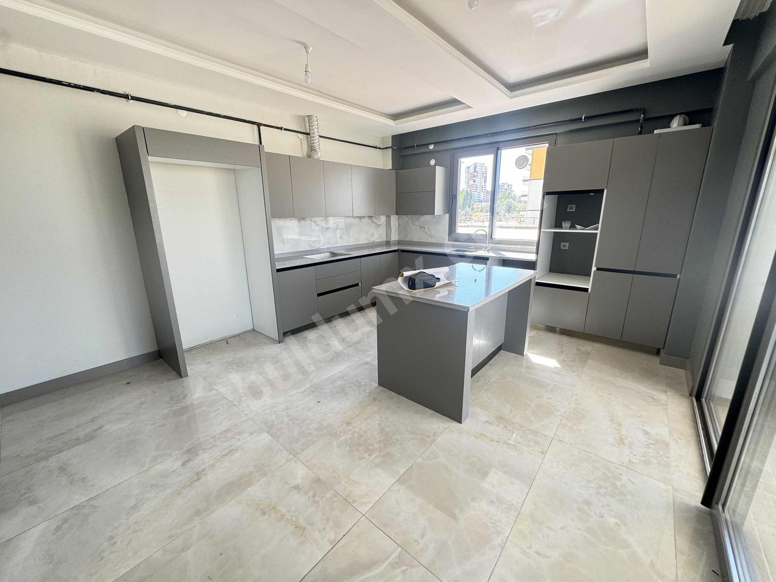 VİP LİNE GAYRİMENKULDEN BOŞTANBAŞİ 4+1 AZ HASARLI - Fotoğraf 5