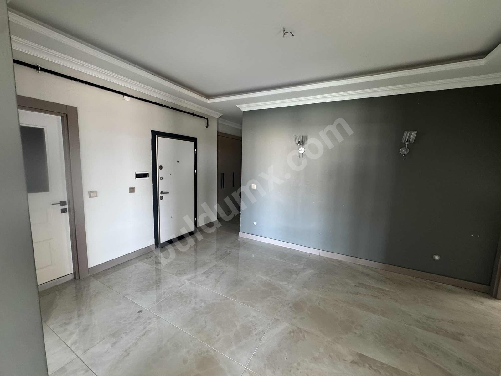 VİP LİNE GAYRİMENKULDEN BOŞTANBAŞİ 4+1 AZ HASARLI - Fotoğraf 4