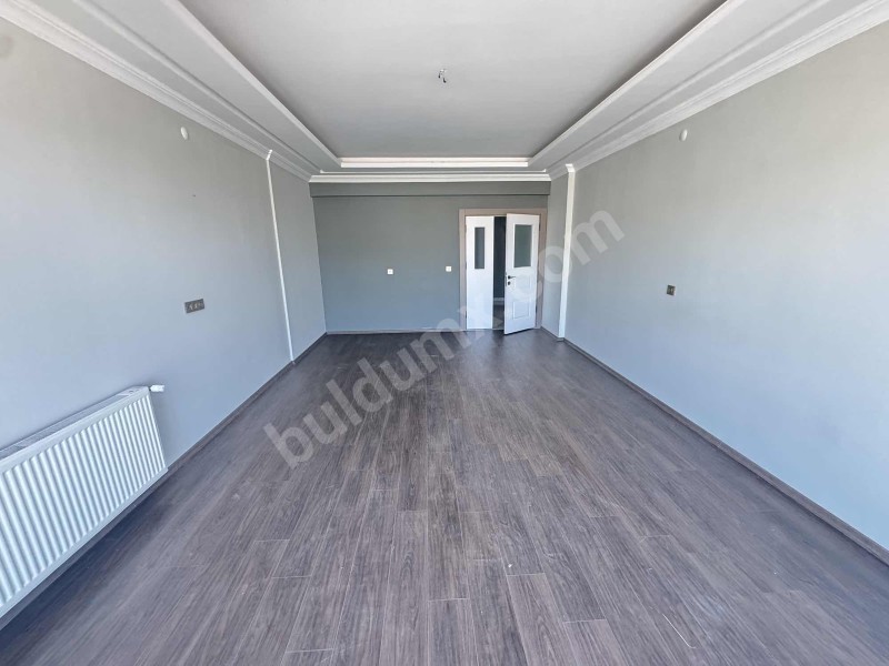 VİP LİNE GAYRİMENKULDEN BOŞTANBAŞİ 4+1 AZ HASARLI