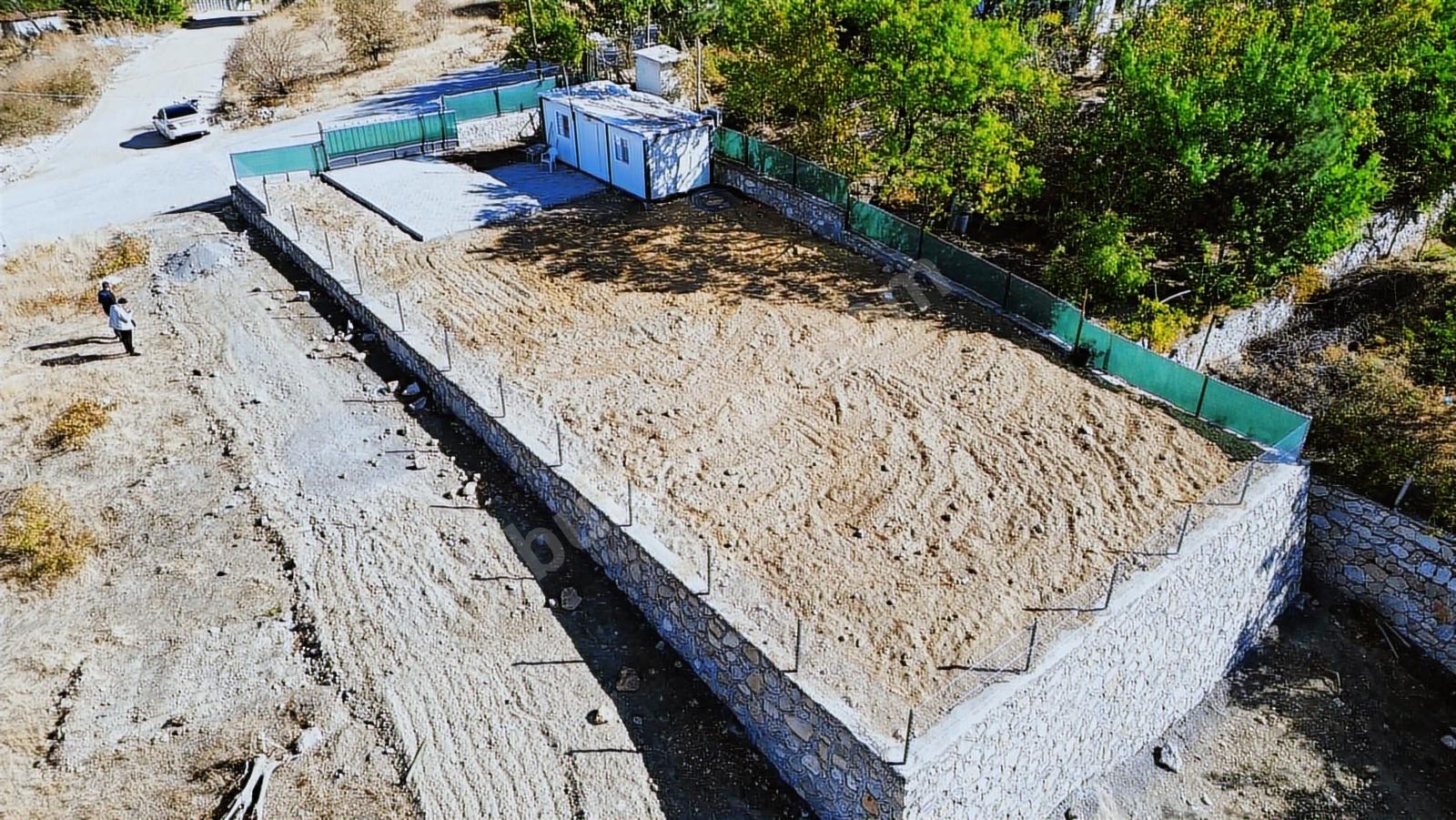 VİP LİNE GAYRİMENKULDEN ADIYAMAN YOL ÜZERİ 4 KATA İMARLI 500 M2 - Fotoğraf 12