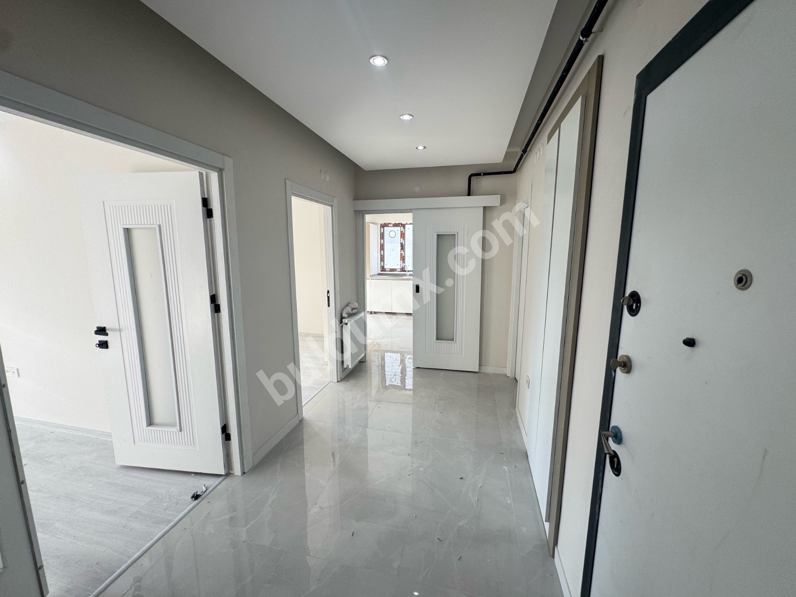 VİP LİNE GAYRİMENKULDEN SIFIR 3+1 FAHRİ KAYAKANDA - Fotoğraf 1