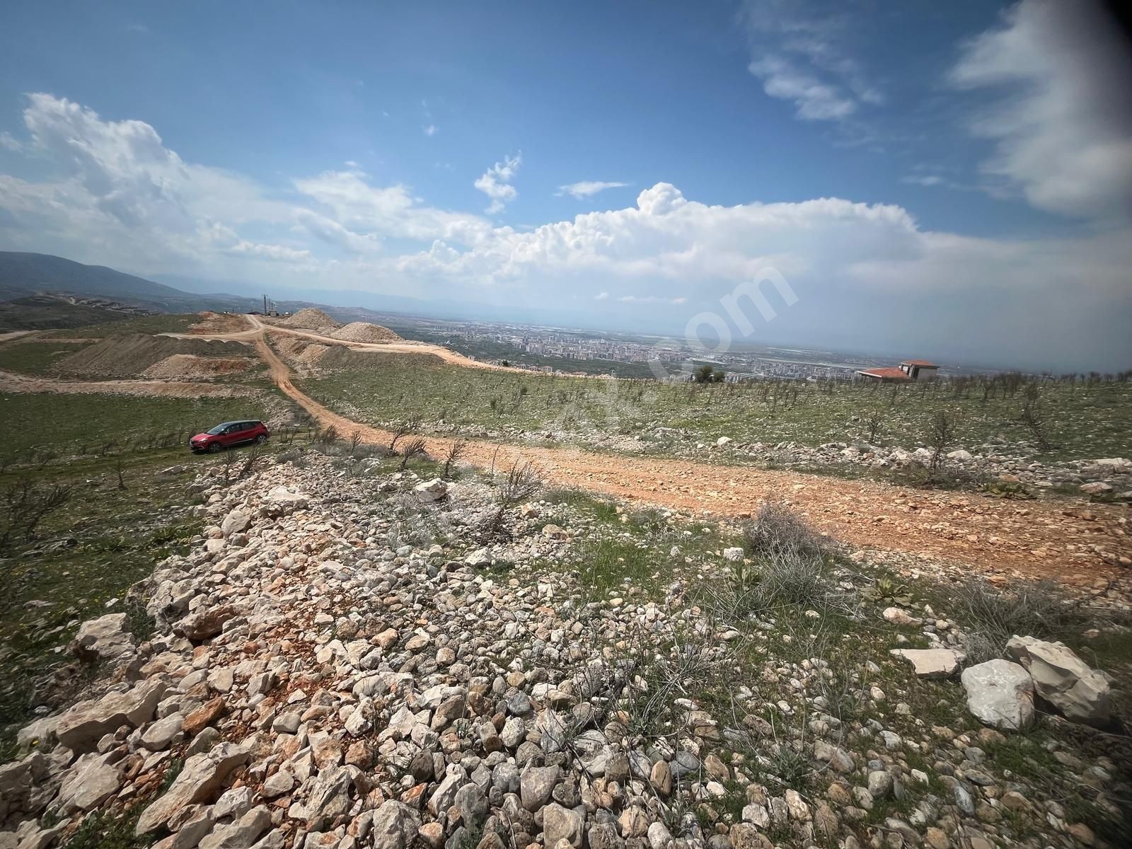 Tecde Manas Villaları Bölgesinde Satılık Villa İmarlı Arsa - Fotoğraf 3