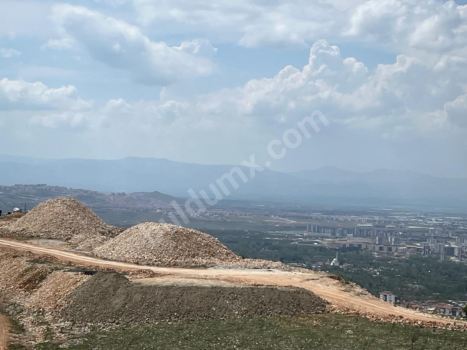 Tecde Manas Villaları Bölgesinde Satılık Villa İmarlı Arsa - Fotoğraf 11