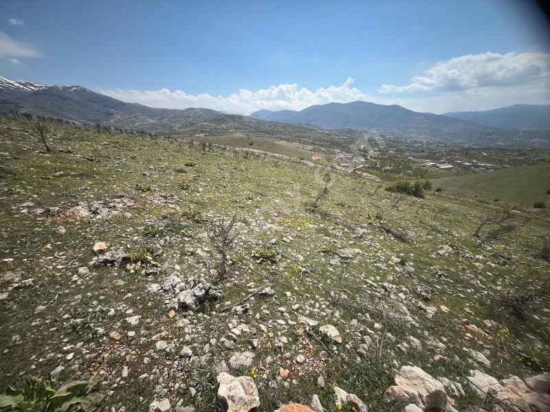Tecde Manas Villaları Bölgesinde Satılık Villa İmarlı Arsa