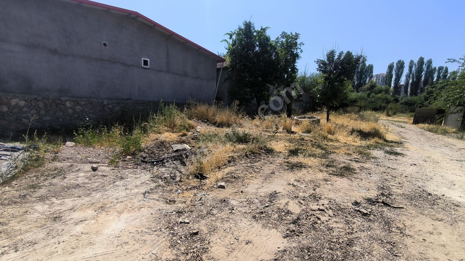 Tecde Yüz akı Bostanbaşı Ara Bölgede Satılık 272 M2 Arsa - Fotoğraf 9