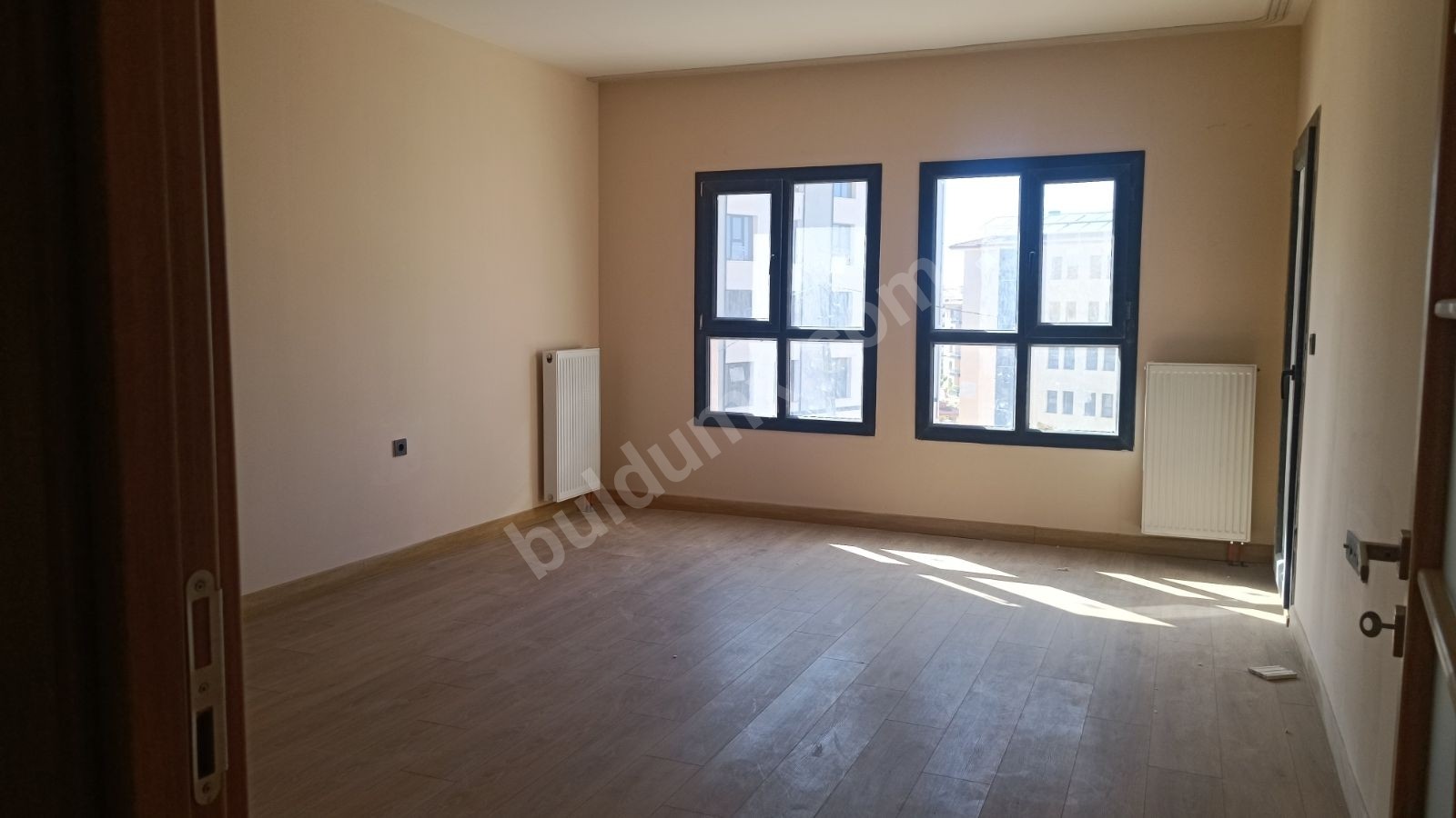 BAHÇEBAŞI TOKİDE KİRALİK 3+1 DAİRE - Fotoğraf 2