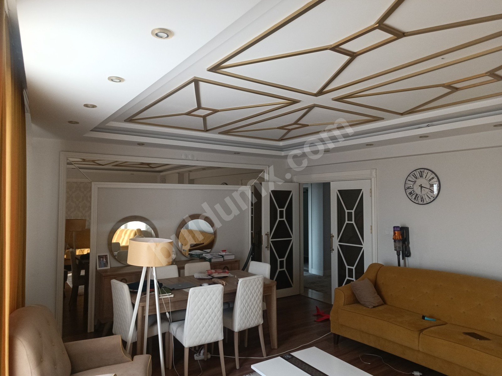 GENÇ GİRİŞİMDEN BOSTANBAŞI LİVA KONAKLARINDA 3+1 SATILIK DAİRE - Fotoğraf 8