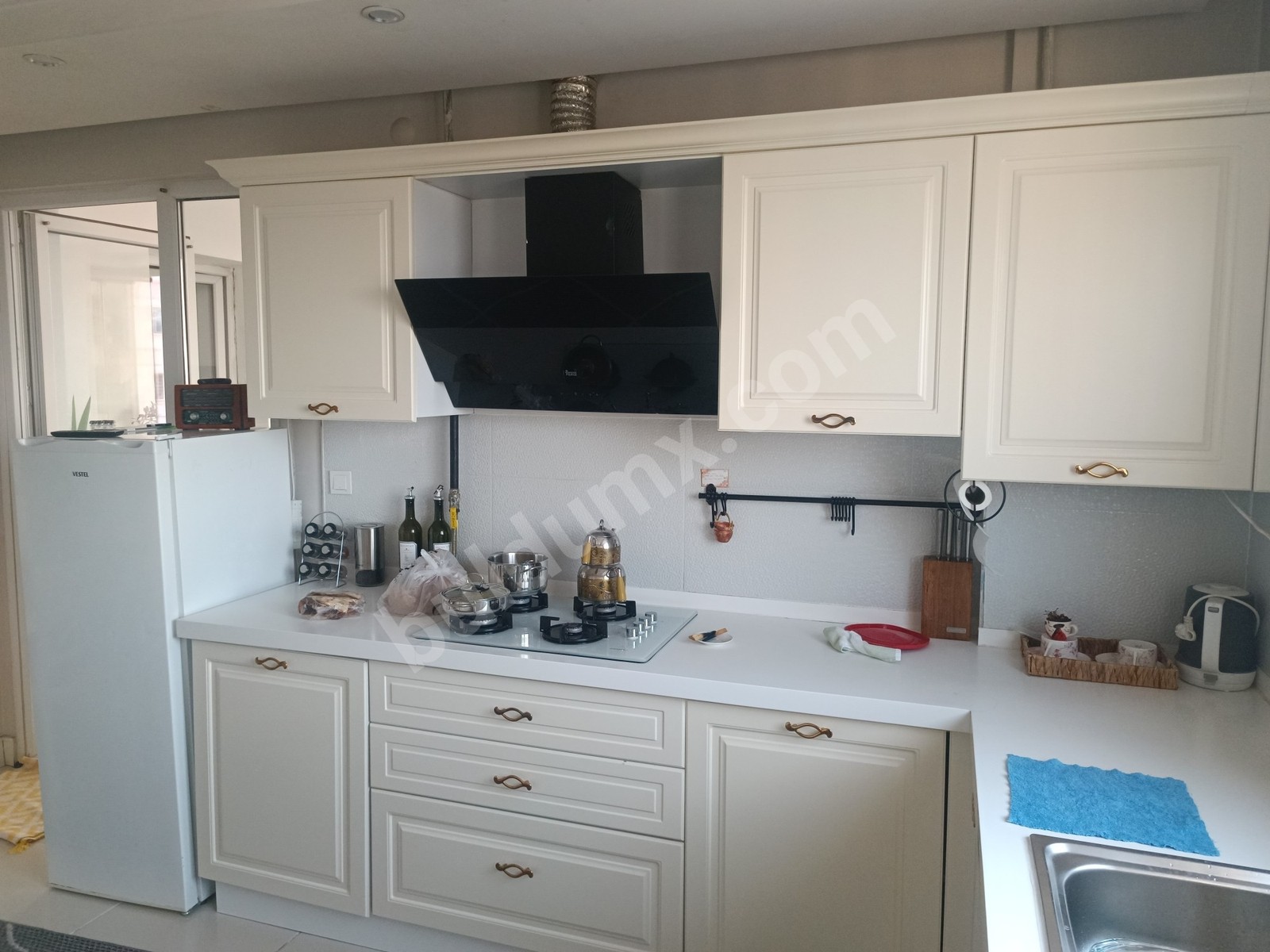 GENÇ GİRİŞİMDEN BOSTANBAŞI LİVA KONAKLARINDA 3+1 SATILIK DAİRE - Fotoğraf 6
