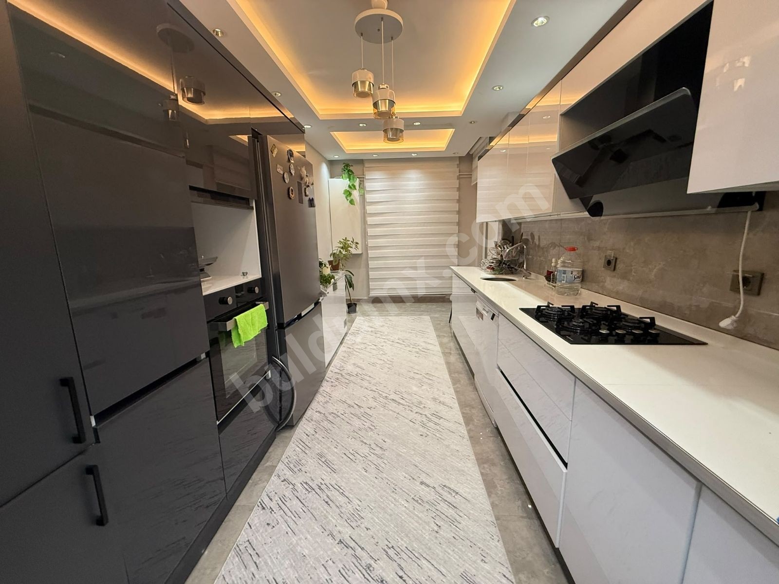 SATILIK 165 M2 NET TECDE ANA CADDE ÜZERİ 3. ARA KAT - Fotoğraf 9