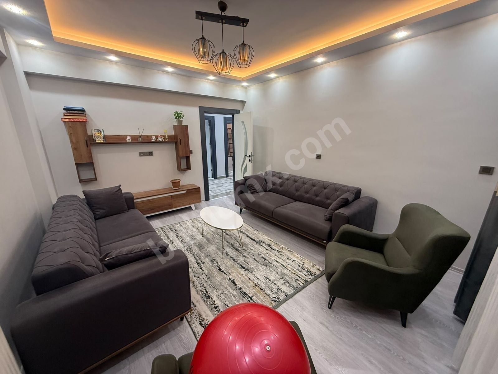SATILIK 165 M2 NET TECDE ANA CADDE ÜZERİ 3. ARA KAT - Fotoğraf 6