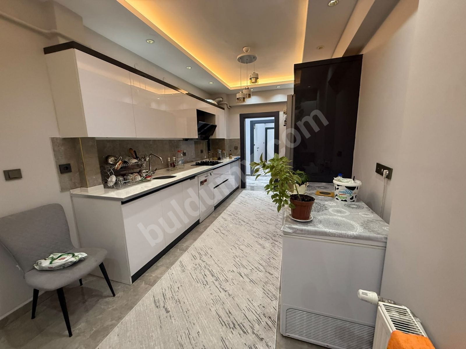 SATILIK 165 M2 NET TECDE ANA CADDE ÜZERİ 3. ARA KAT - Fotoğraf 10