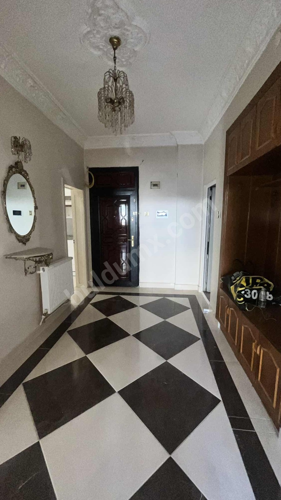 VADİ MALDİADAN KANALBOYUNDA MADO ÜSTÜ 3+1 KİRALIK DAİRE - Fotoğraf 12