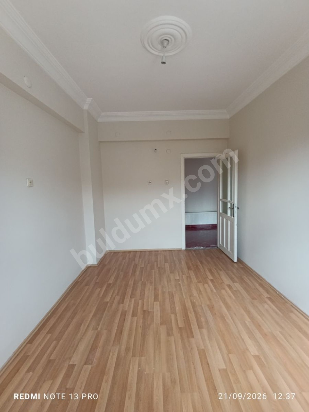 HASAN VAROL'DA KİRALIK 3+1 ARA KAT DAİRE !!! - Fotoğraf 3