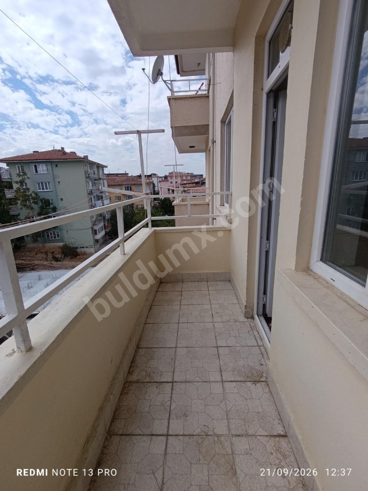 HASAN VAROL'DA KİRALIK 3+1 ARA KAT DAİRE !!! - Fotoğraf 4