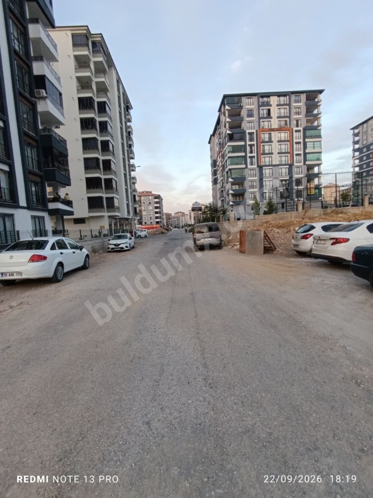 TECDE KARAKOLU'NUN HEMEN YAKININDA ARA KAT KİRALIK 3+1 DAİRE ! - Fotoğraf 12