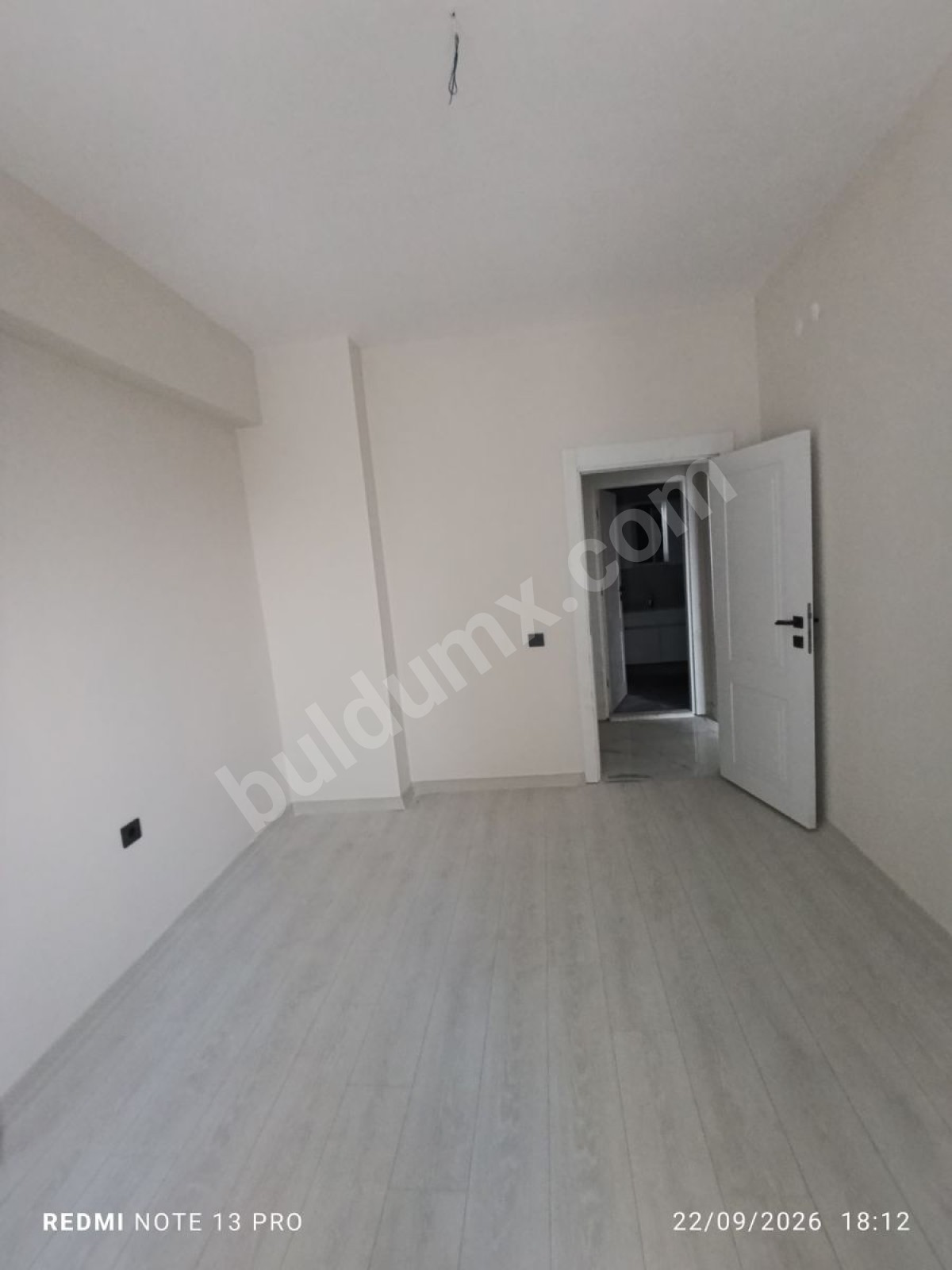 TECDE KARAKOLU'NUN HEMEN YAKININDA ARA KAT KİRALIK 3+1 DAİRE ! - Fotoğraf 11