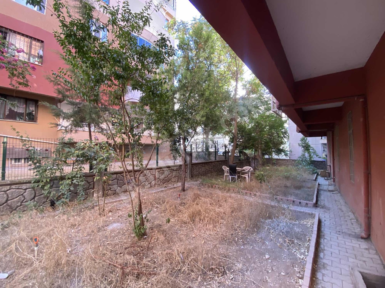 VADİ MALDİA'dan ÇARŞI MERKEZDE 3+1 UYGUN FİYATLI DAİRE - Fotoğraf 7