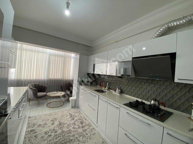 VADİ MALDİA'dan ÇARŞI MERKEZDE 3+1 UYGUN FİYATLI DAİRE
