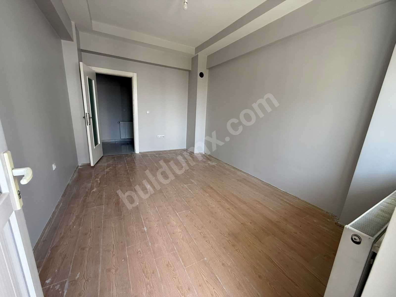 ŞEYHBAYRAMDA SATILIK 3+1 ARA KAT DAİRE - Fotoğraf 4