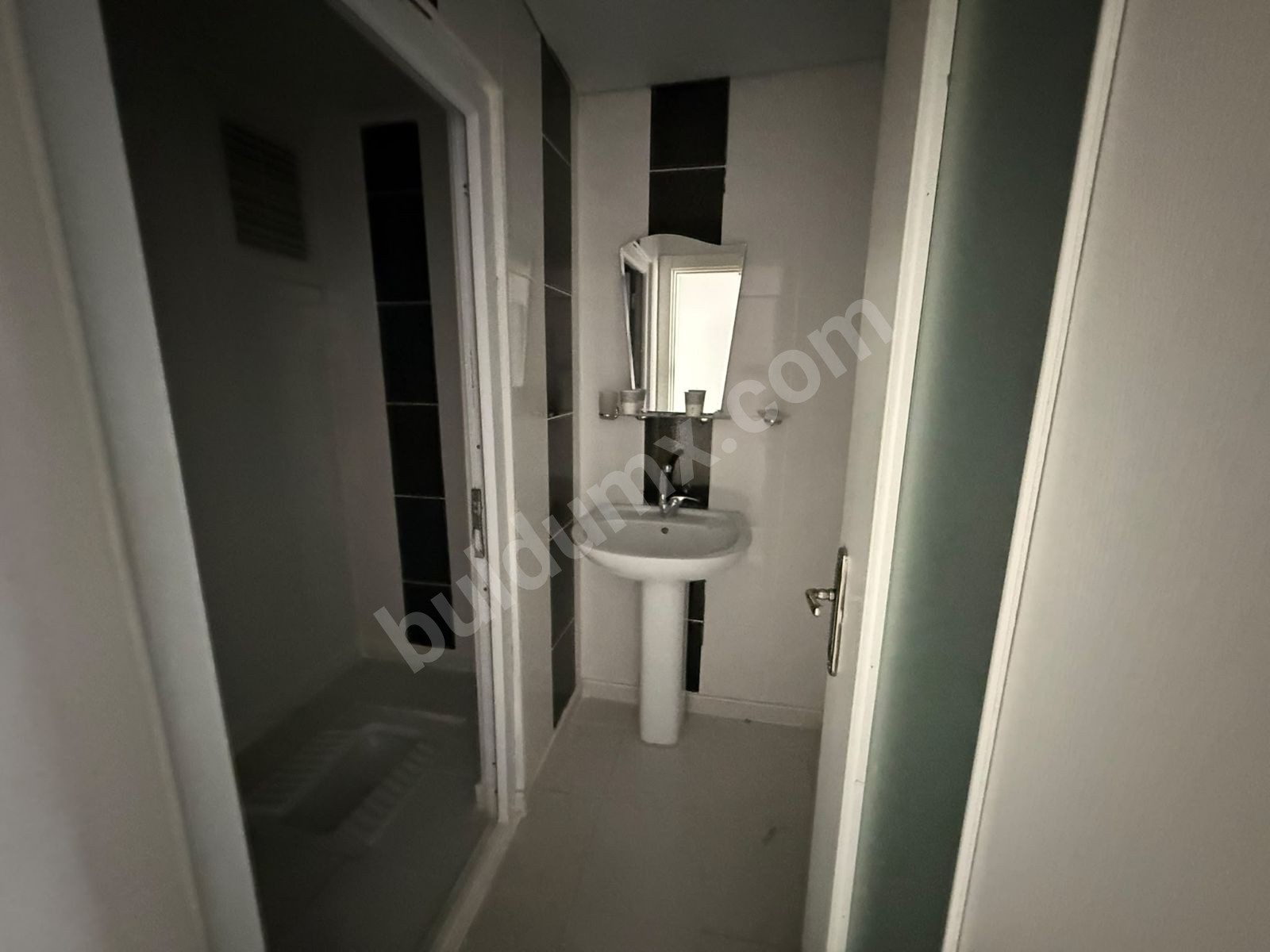 ŞEYHBAYRAMDA SATILIK 3+1 ARA KAT DAİRE - Fotoğraf 12