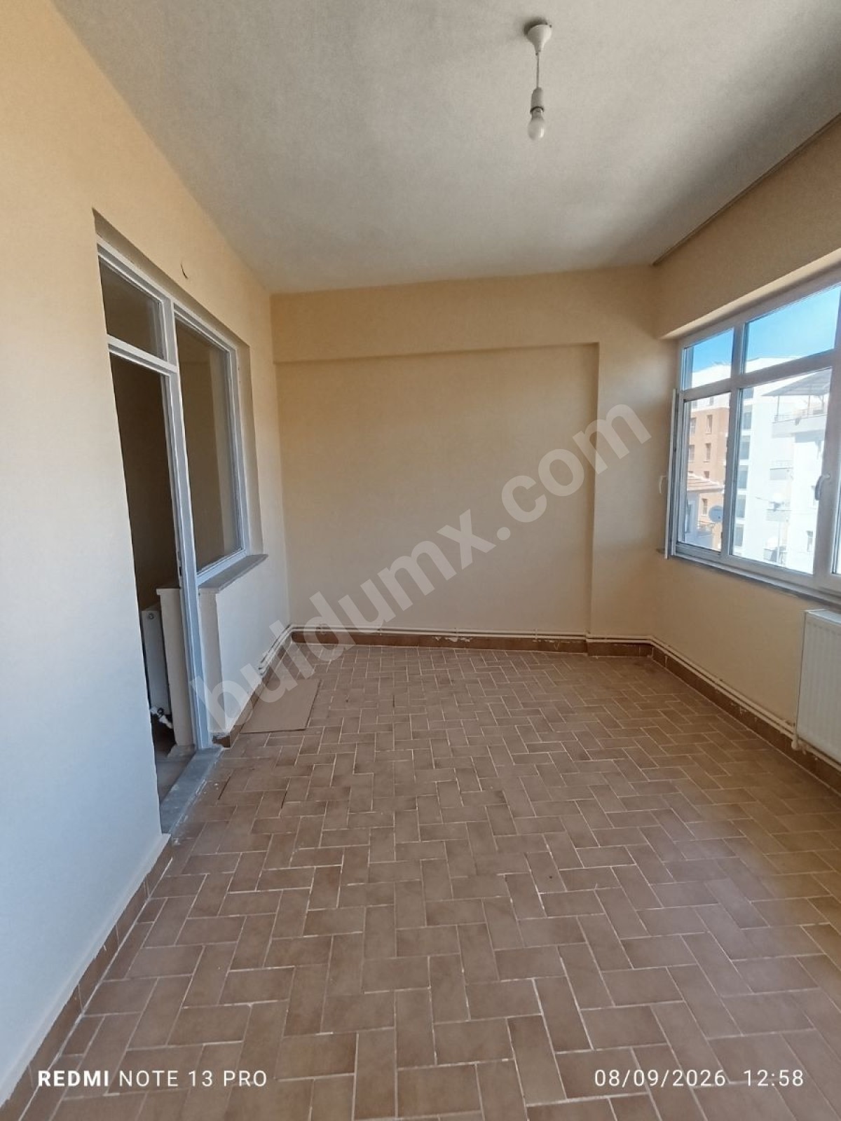 SİVAS CADDESİNİN HEMEN ALT TARAFINDA KİRALIK 3+1 DAİRE - Fotoğraf 12
