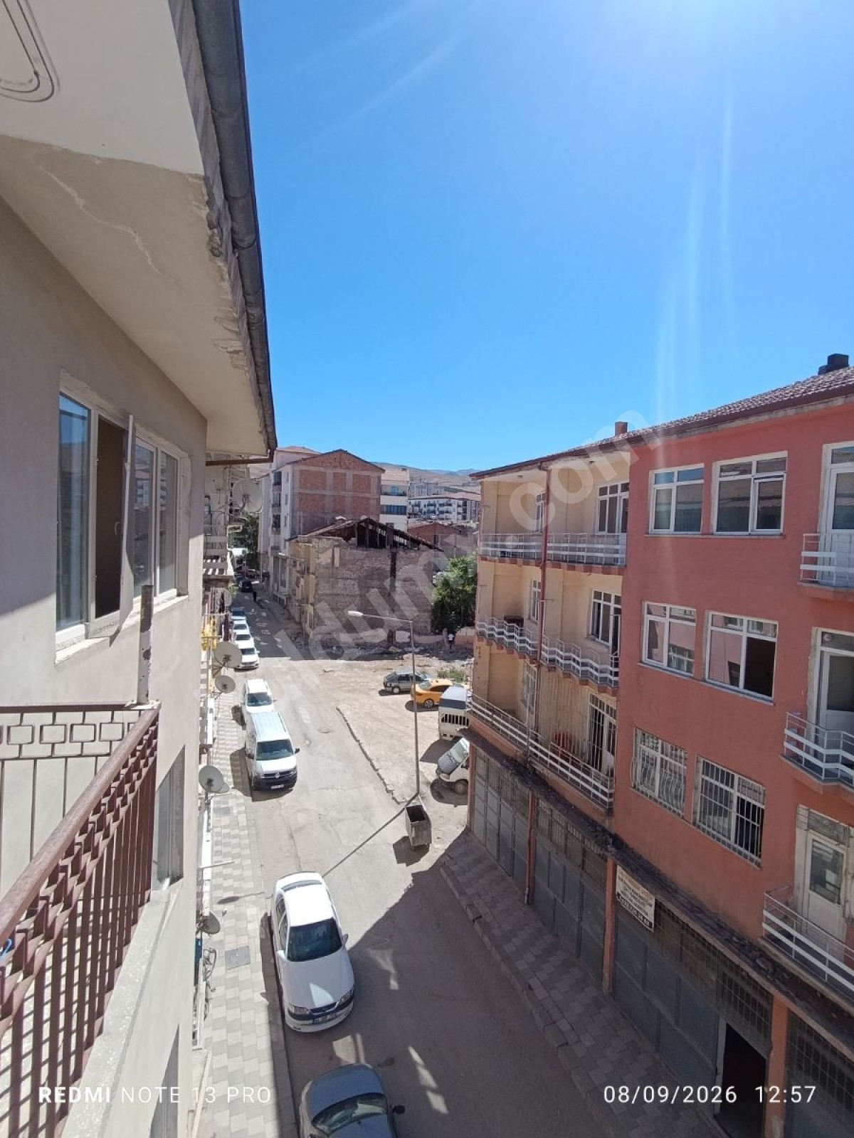 SİVAS CADDESİNİN HEMEN ALT TARAFINDA KİRALIK 3+1 DAİRE - Fotoğraf 2