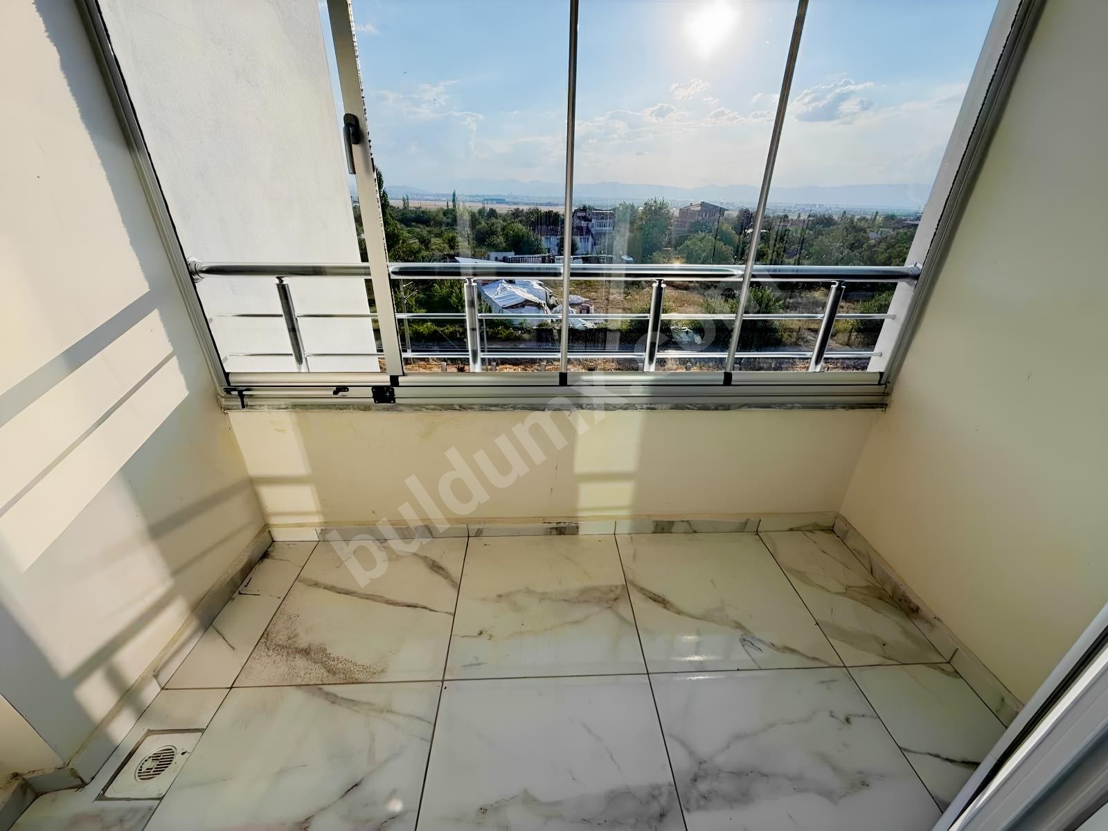 VADİ MALDİA'DAN YEŞİLTEPE MAHALLESİNDE SATILIK 3+1 FIRSAT DAİRE - Fotoğraf 8