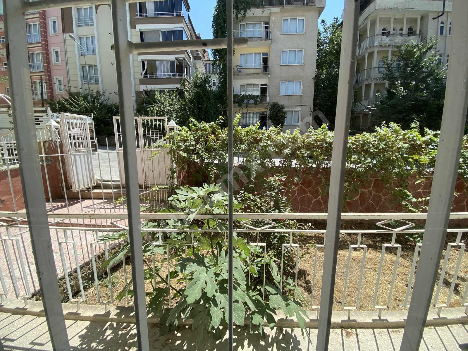 VADİ MALDİA'dan Hasanvarol 'da merkezi konumda kiralık daire - Fotoğraf 10