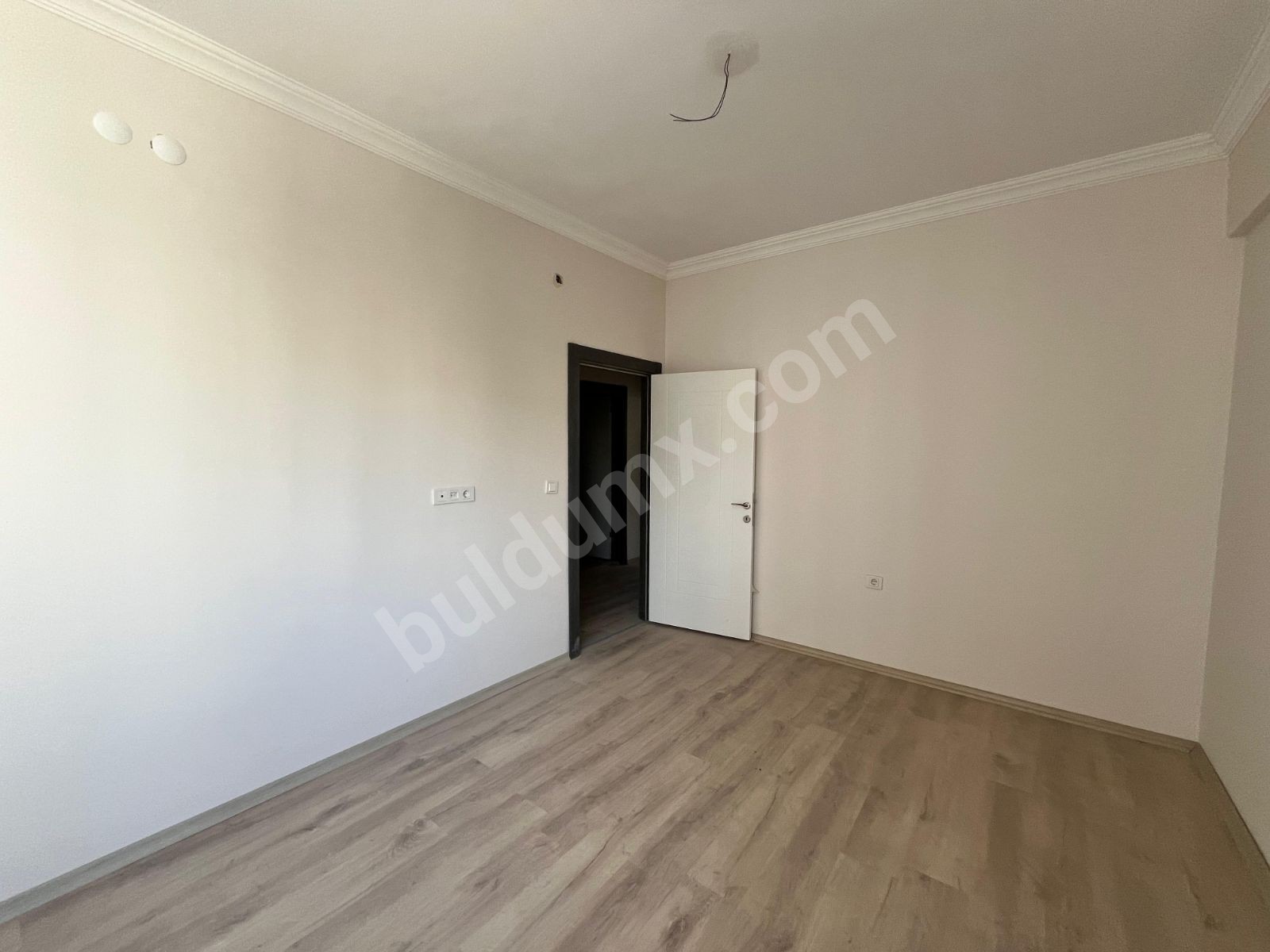 Başharıkta satılık sıfır daire - Fotoğraf 6