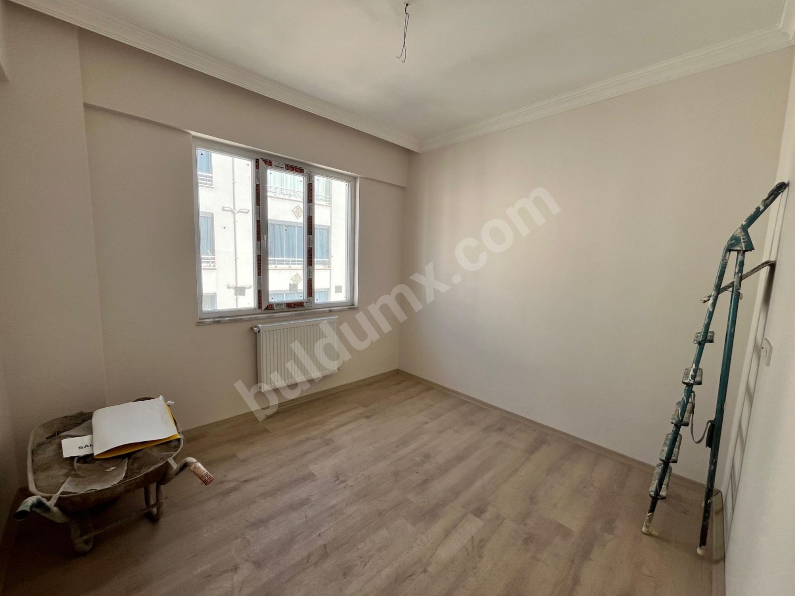 Başharıkta satılık sıfır daire - Fotoğraf 1