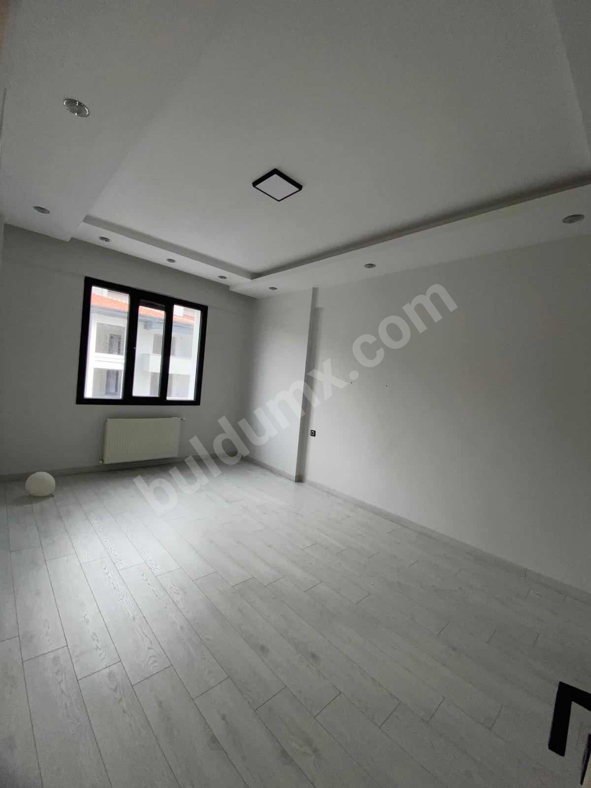 VADİ MALDİA DAN KARAKAVAK MEVA SİTESİNDE SATILIK LÜKS 4+1 DAİRE - Fotoğraf 7