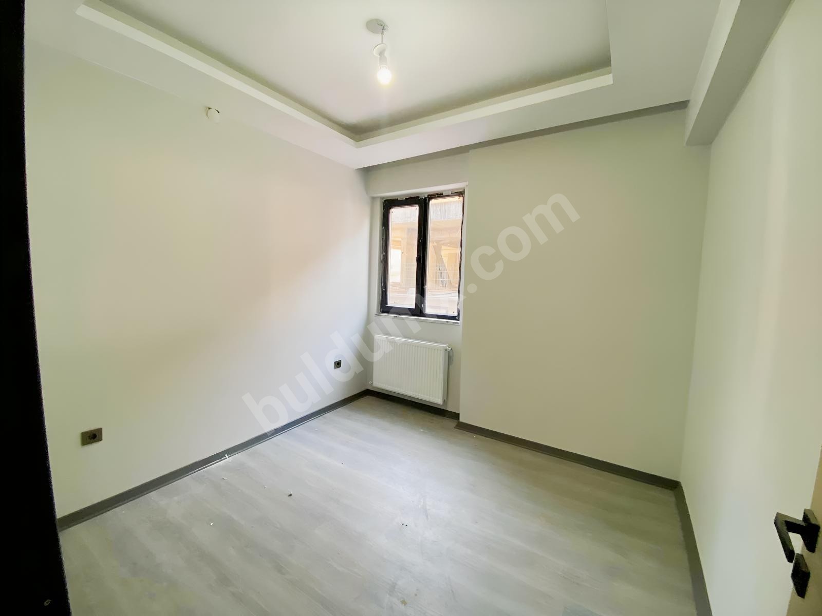 VADİ MALDİADAN OTURUMA HAZIR ZEMİN KAT SATILIK 2+1 - Fotoğraf 4