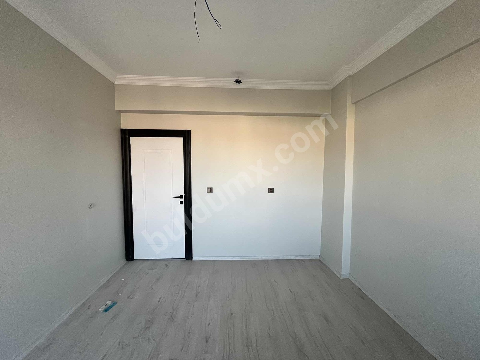 VADİ MALDİA'DAN KOYUNOĞLUN'DA SATILIK 3+1 DAİRE - Fotoğraf 3